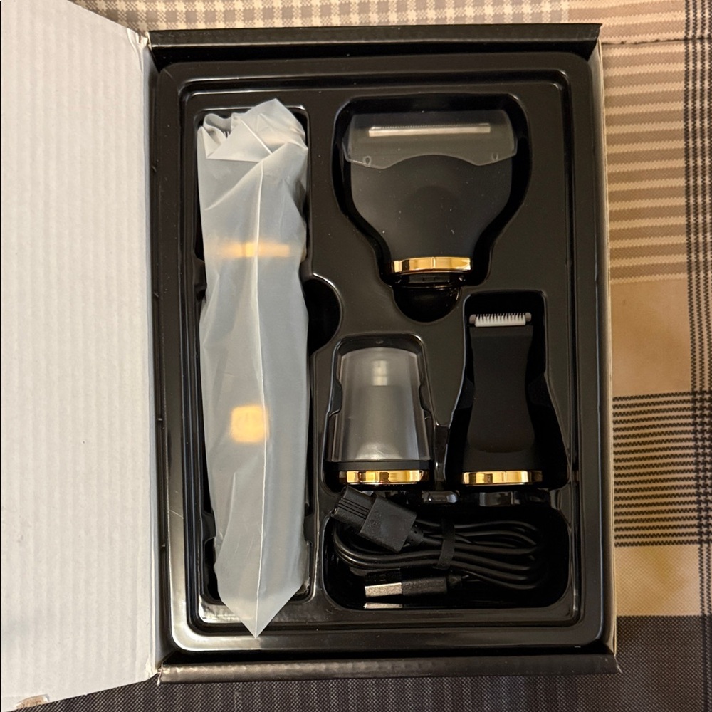 IPX7 Waterproof Body Trimmer - Black and Yellow
